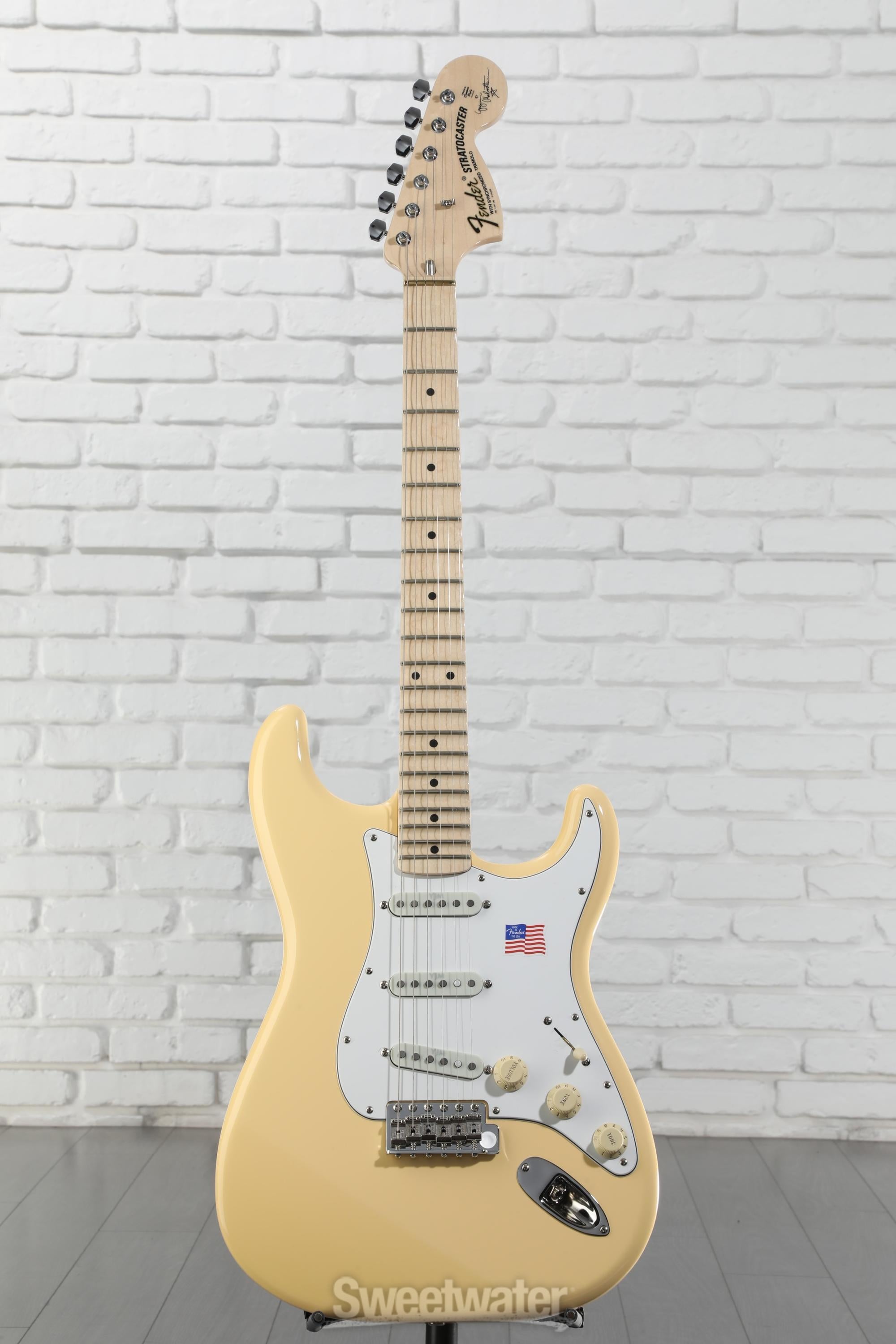 ギター Fender USA Yngwie Malmsteen Signature Fender Yngwie Malmsteen Stratocaster Electric Guitar