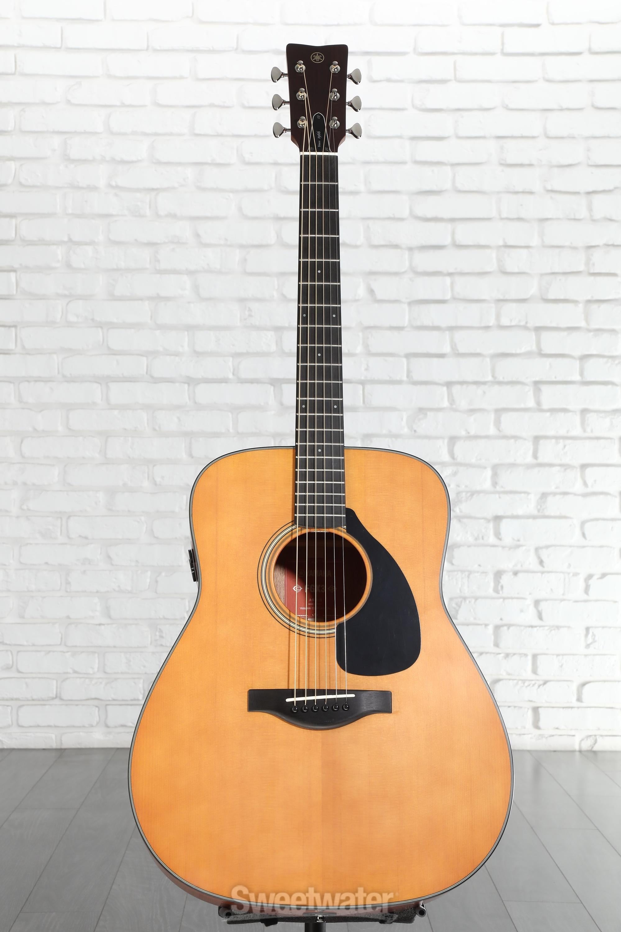 Yamaha Red Label FGX3 Acoustic Guitar - Natural | Sweetwater