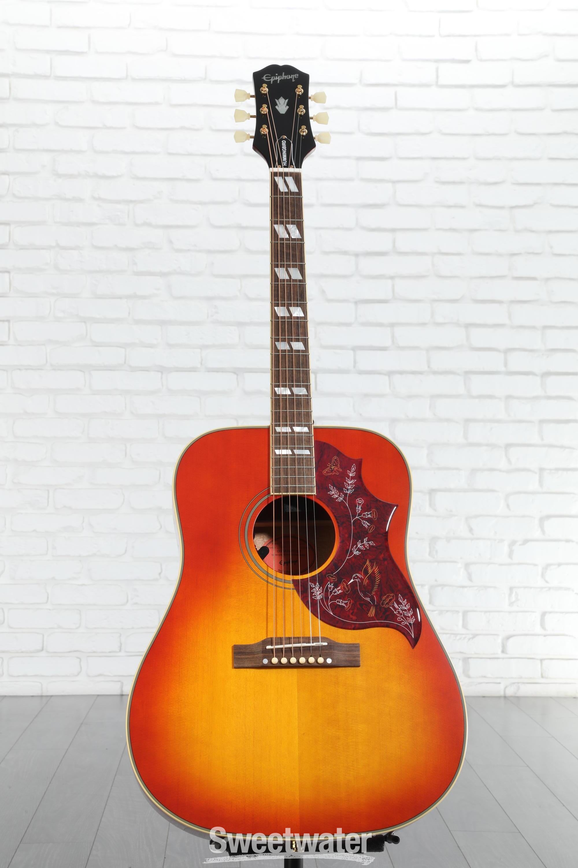 Epiphone Hummingbird Acoustic Guitar - Aged Cherry Sunburst Gloss