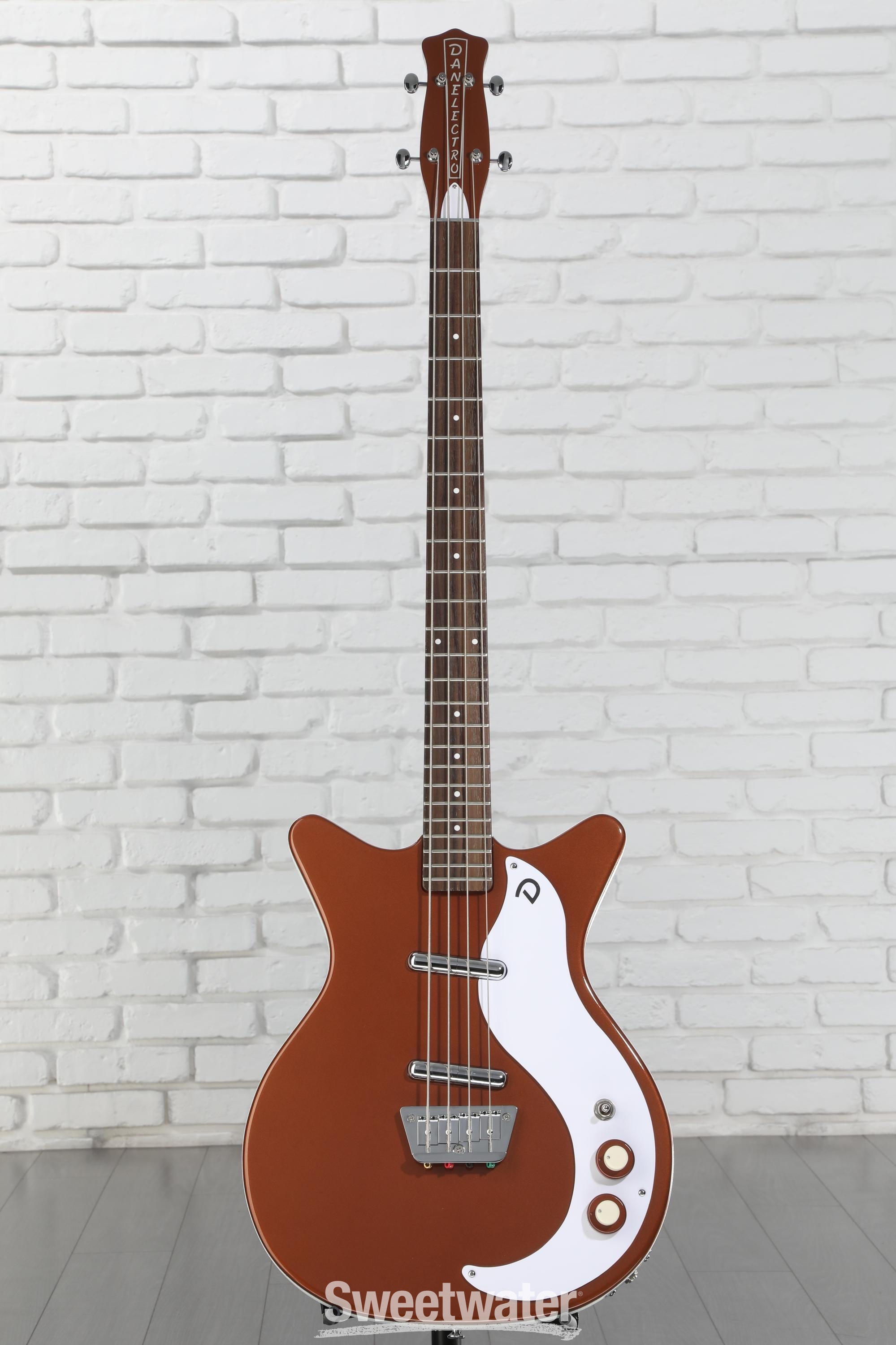 Danelectro '59DC Short Scale Bass Guitar - Copper | Sweetwater