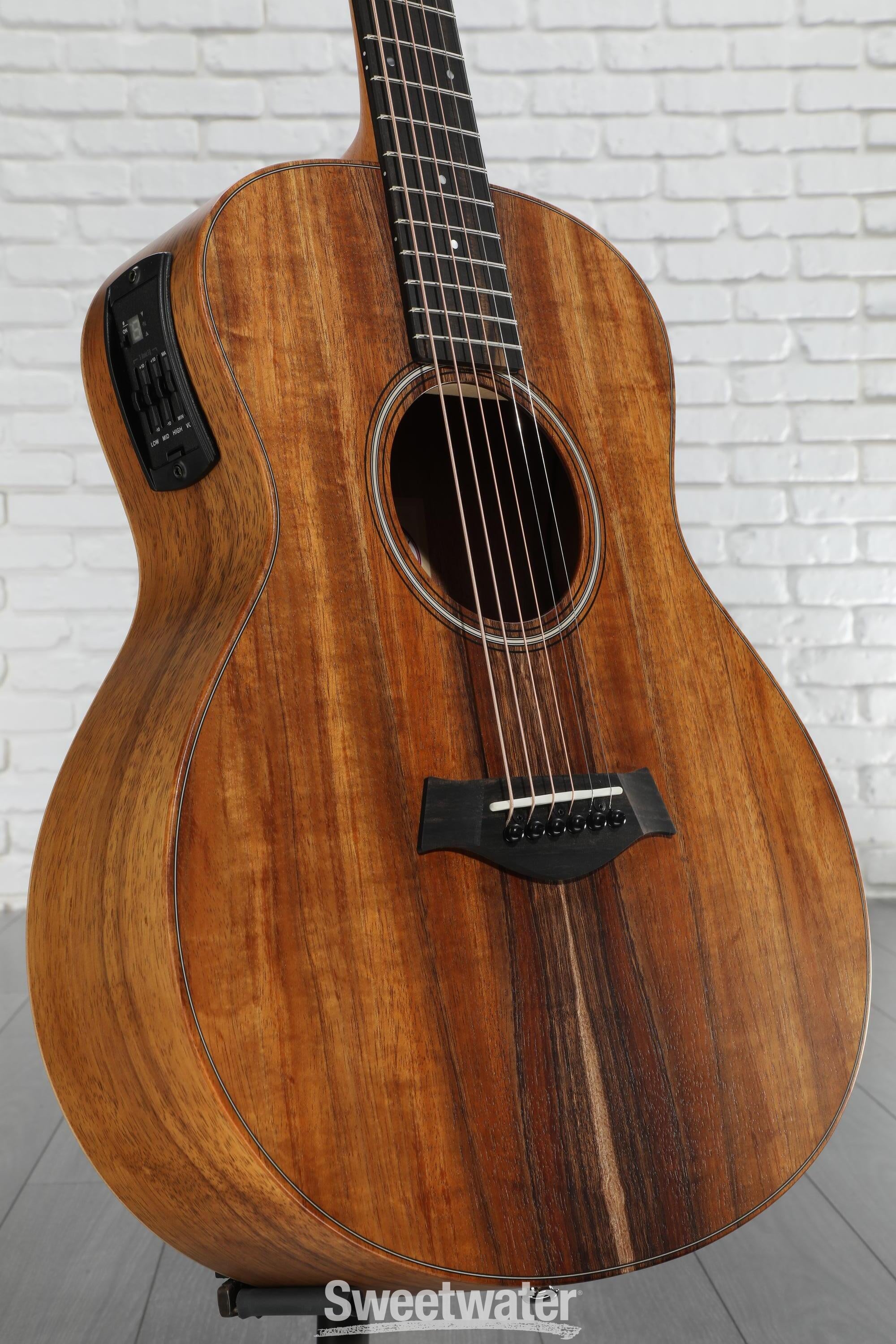 ギター Taylor GS-Mini e-Koa Amazon.com: Taylor GS Mini-e Solid Koa Top ESB w/Gig Bag