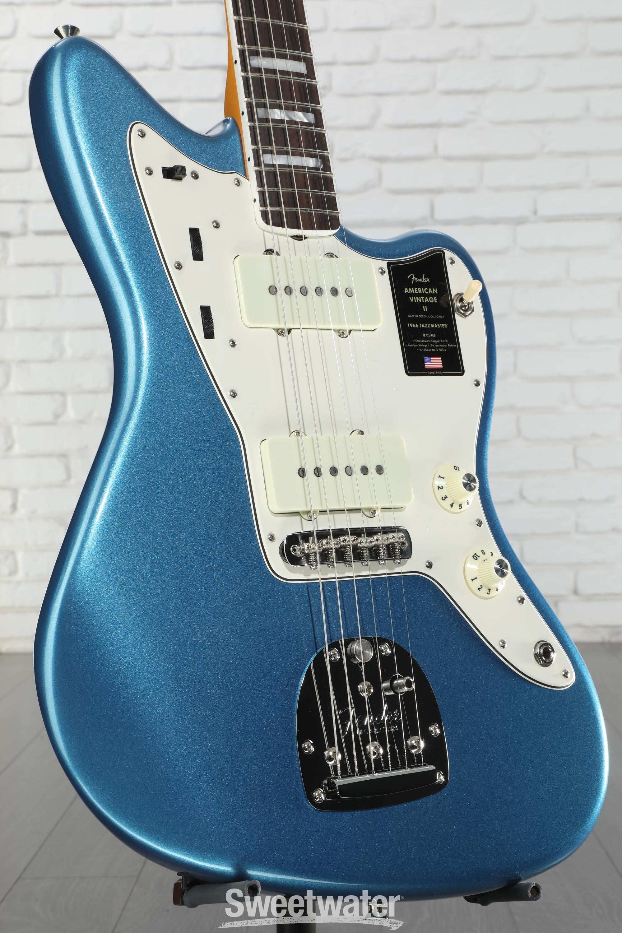 ギター Fender usa American Vintage Jazzmaster FENDER AV II 66 JAZZMASTER DKR – Motor City Guitar