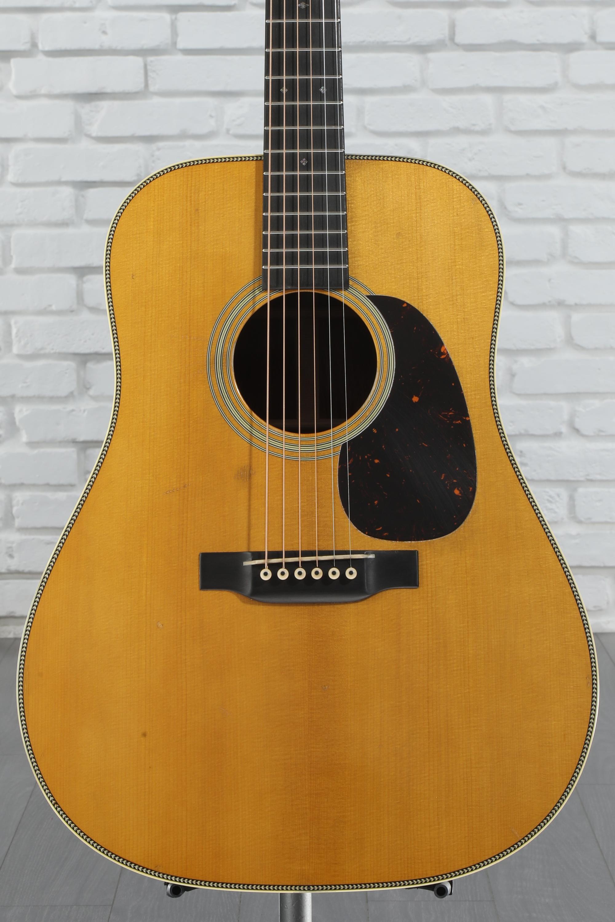 ギター martin D-28 Platinum Martin D-28 Authentic 1937 VTS Aged Acoustic Guitar