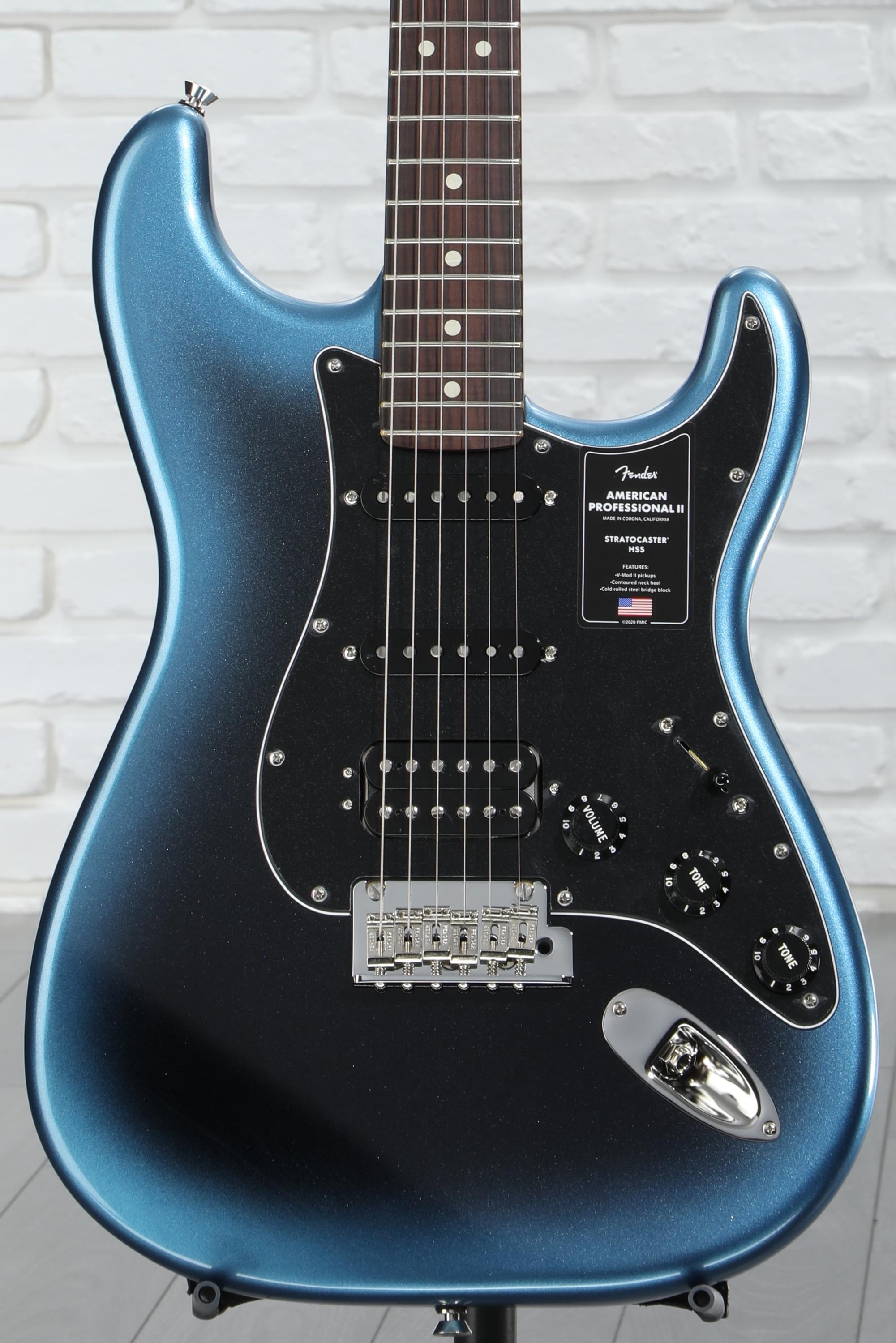 Fender American Professional II Stratocaster HSS - Dark