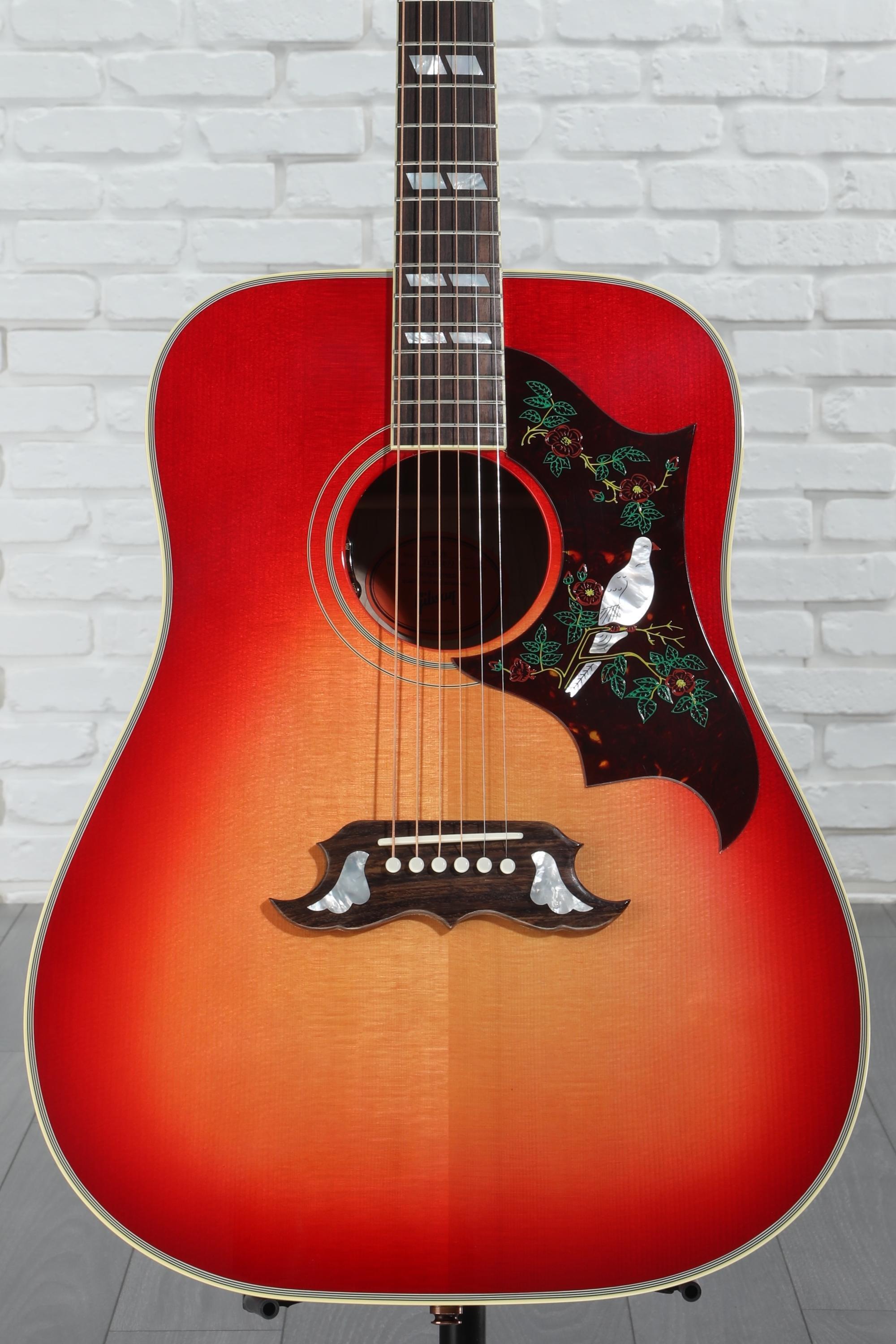 ウッドペッカー　Gibson Dove w/P.U. チェリー Dove Original, Antique Natural | Gibson