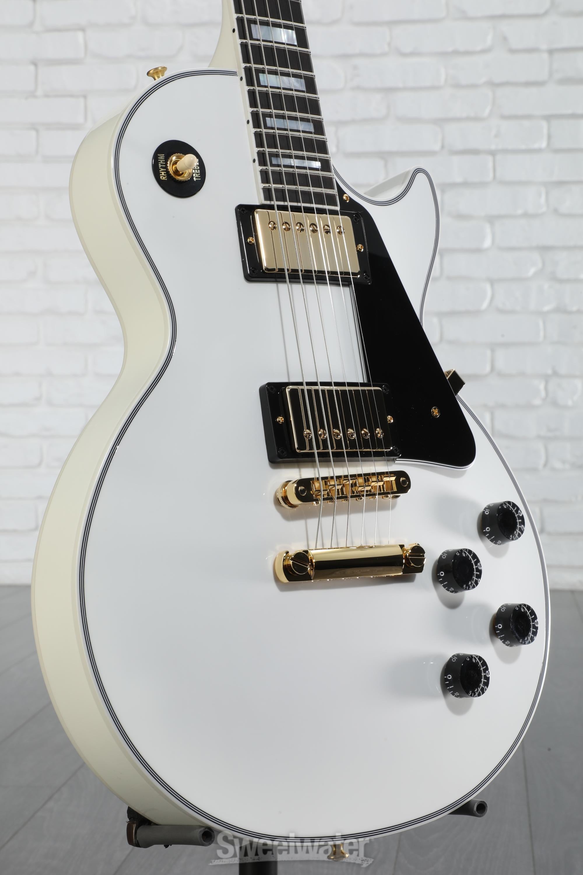 Gibson Custom Les Paul Custom - Alpine White with Ebony Fingerboard