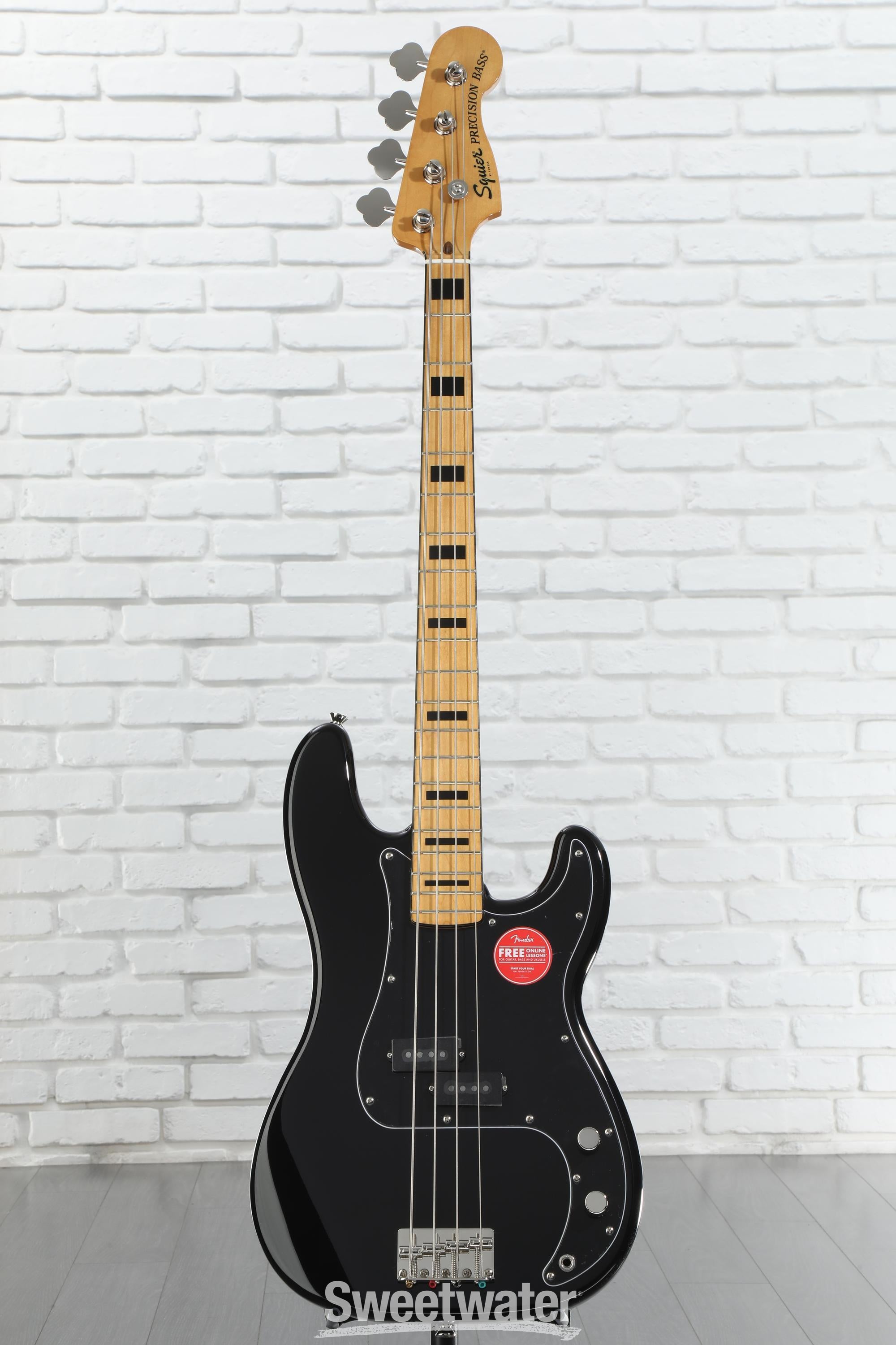Squier Classic Vibe ‘70s Precision Bass Squier Classic Vibe '70s Precision Bass - Black | Sweetwater