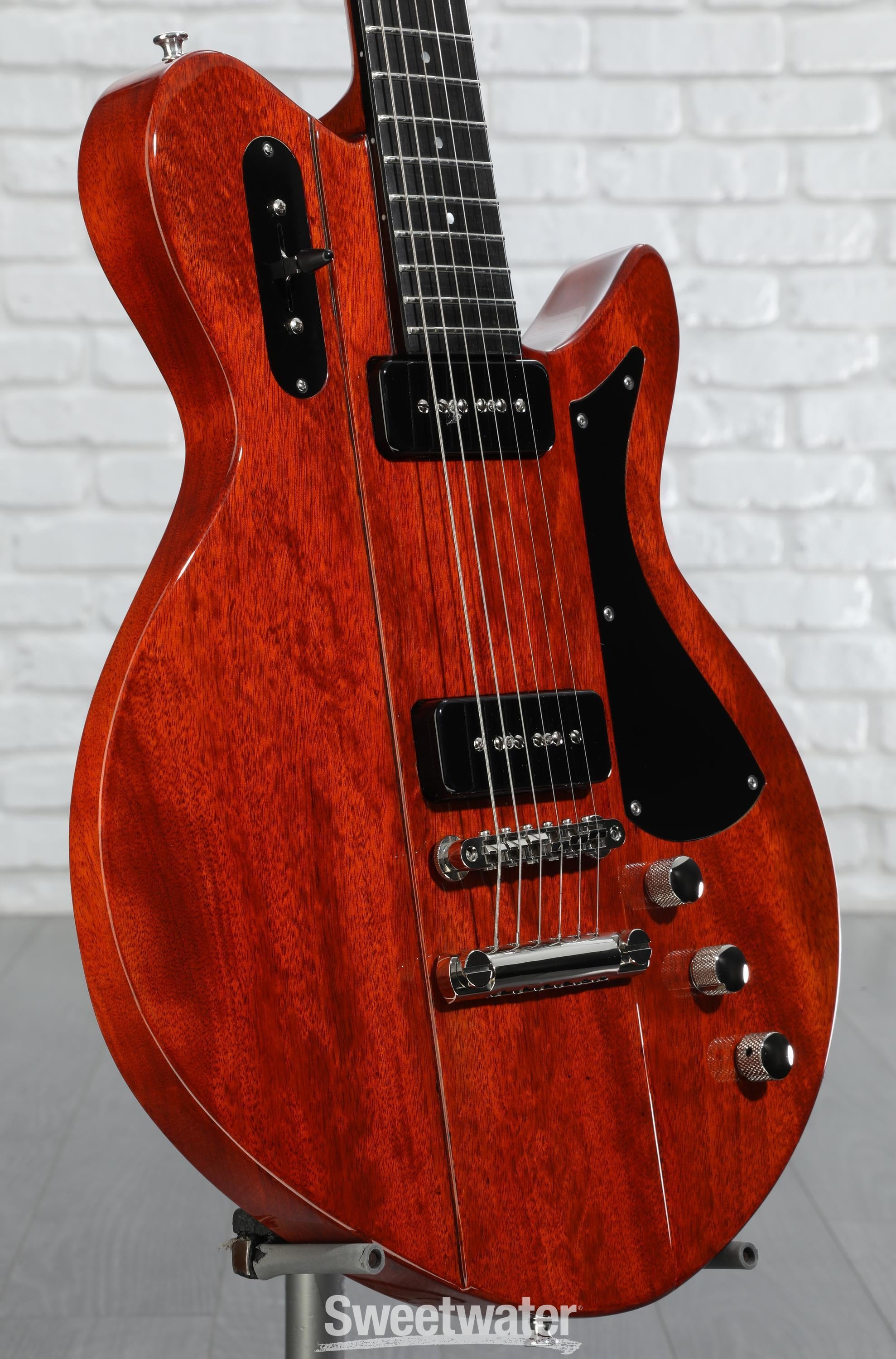 ギター Eastman AR-175CE P-90 Antique Red used Eastman AR-175CE/P-90 - Antique Red | Blue Guitars Online Store