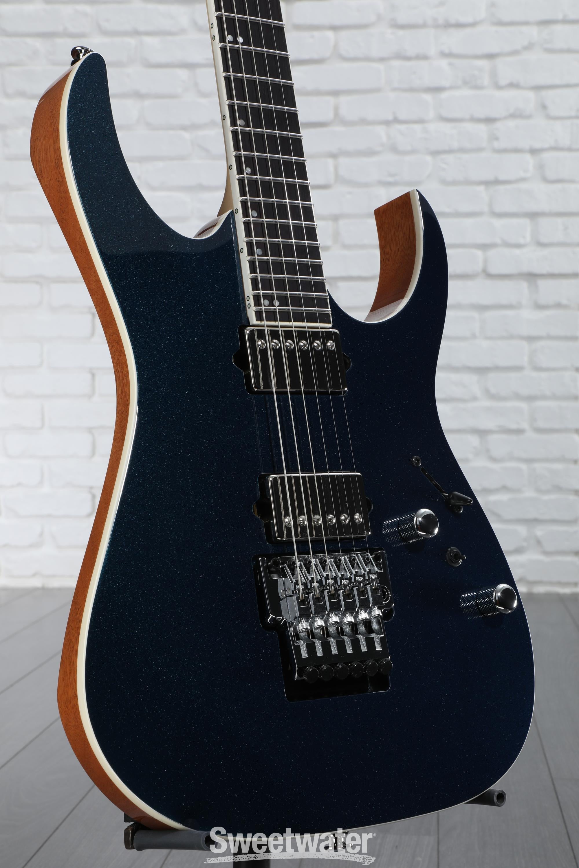 【美品】Ibanez RG5320C Prestige 2024年製 Ibanez Prestige RG5320C Electric Guitar - Deep Forest Green