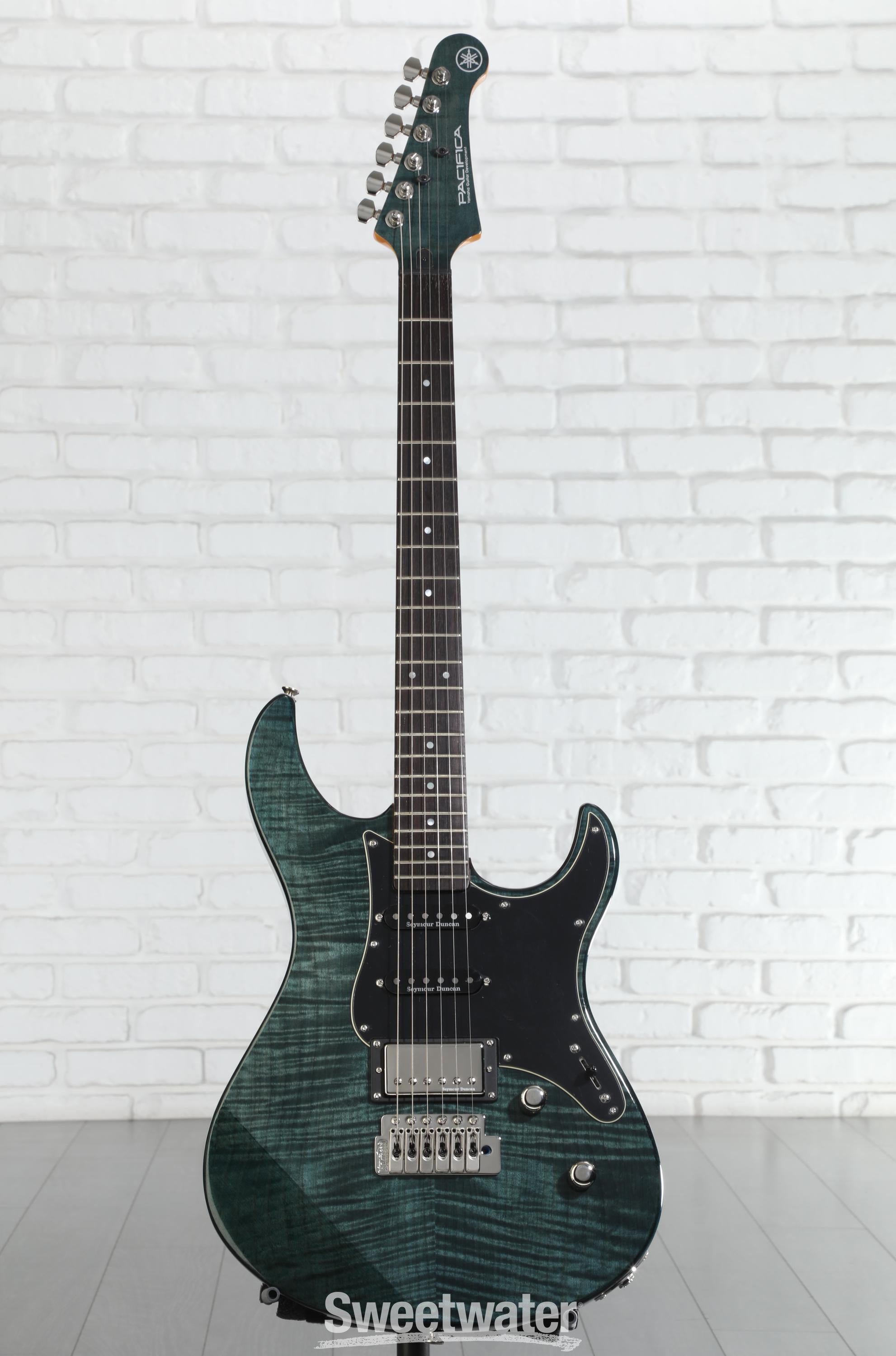 Yamaha Pacifica PAC612VIIFM Electric Guitar - Indigo Blue | Sweetwater