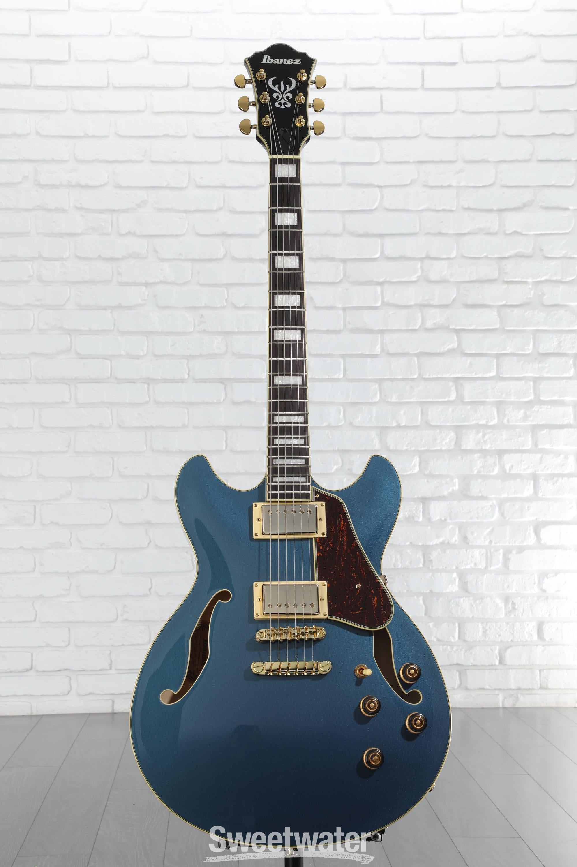 Ibanez 日本製 blue Amazon.com: Ibanez Artcore AS73FM Semi-Hollow - Azure Blue