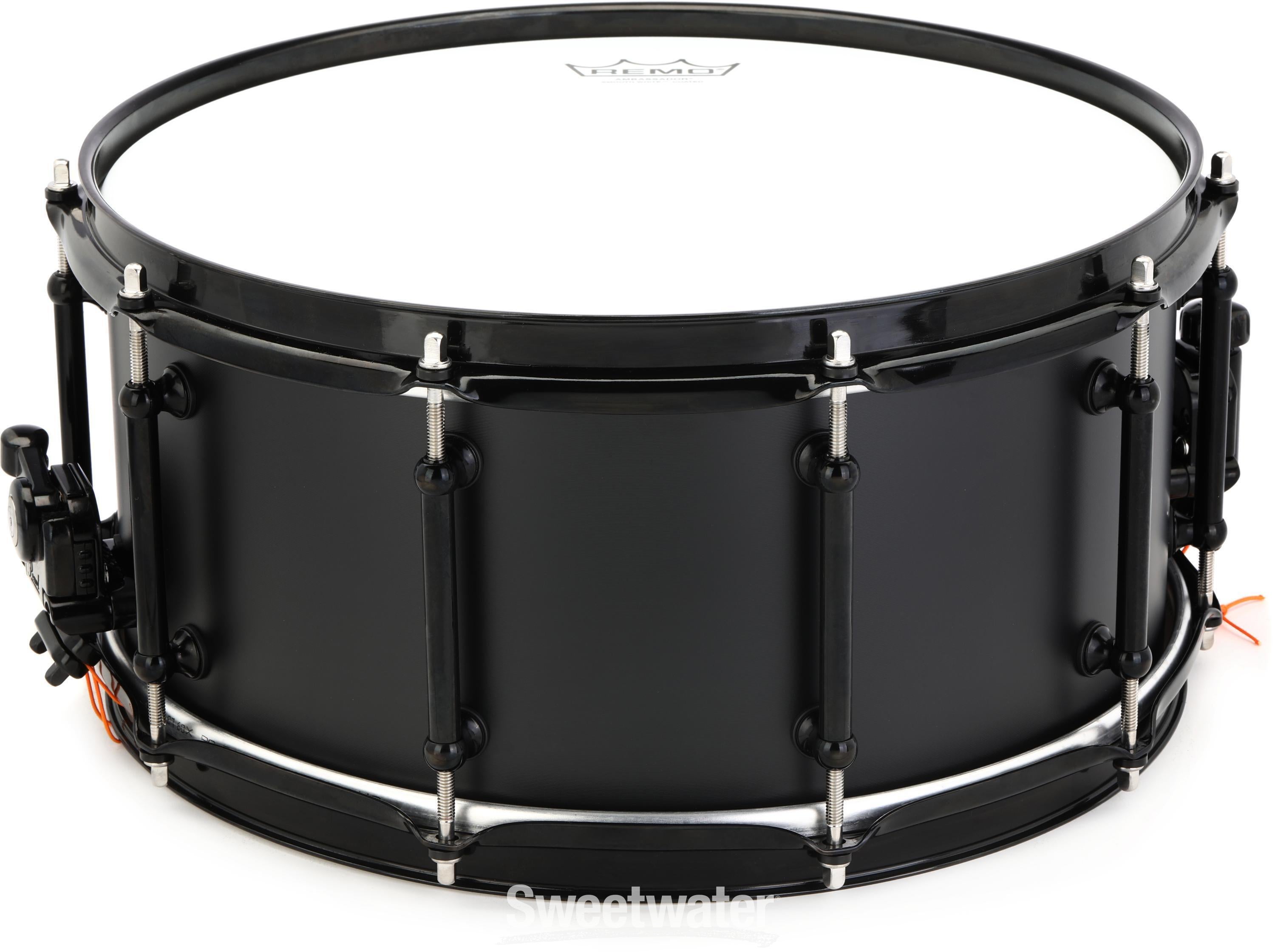 Pearl UltraCast Aluminum Snare Drum - 6.5 Inch x 14 Inch, Matte Black Powder