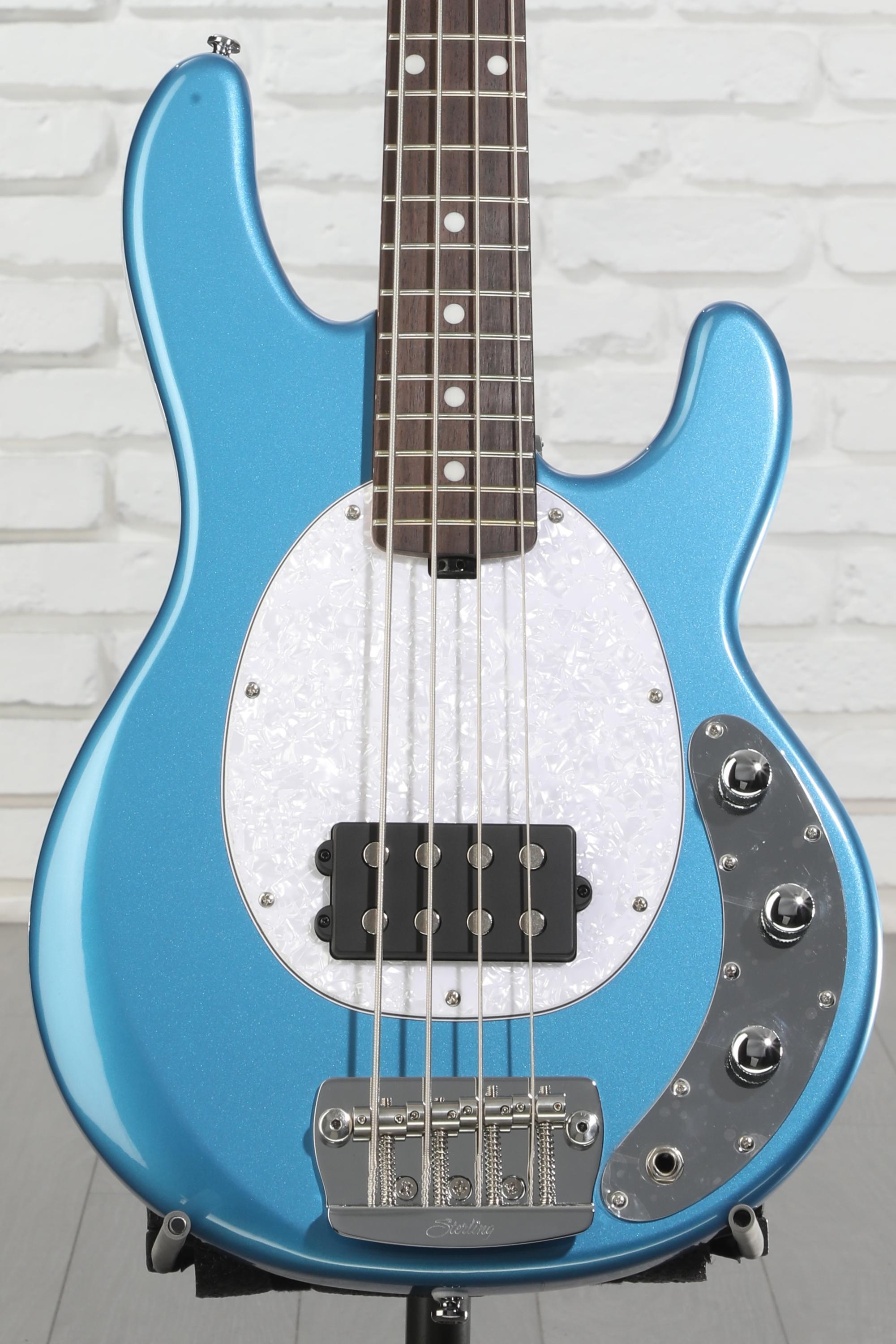 Sterling By Music Man StingRay RAYSS4 Short-scale Bass Guitar