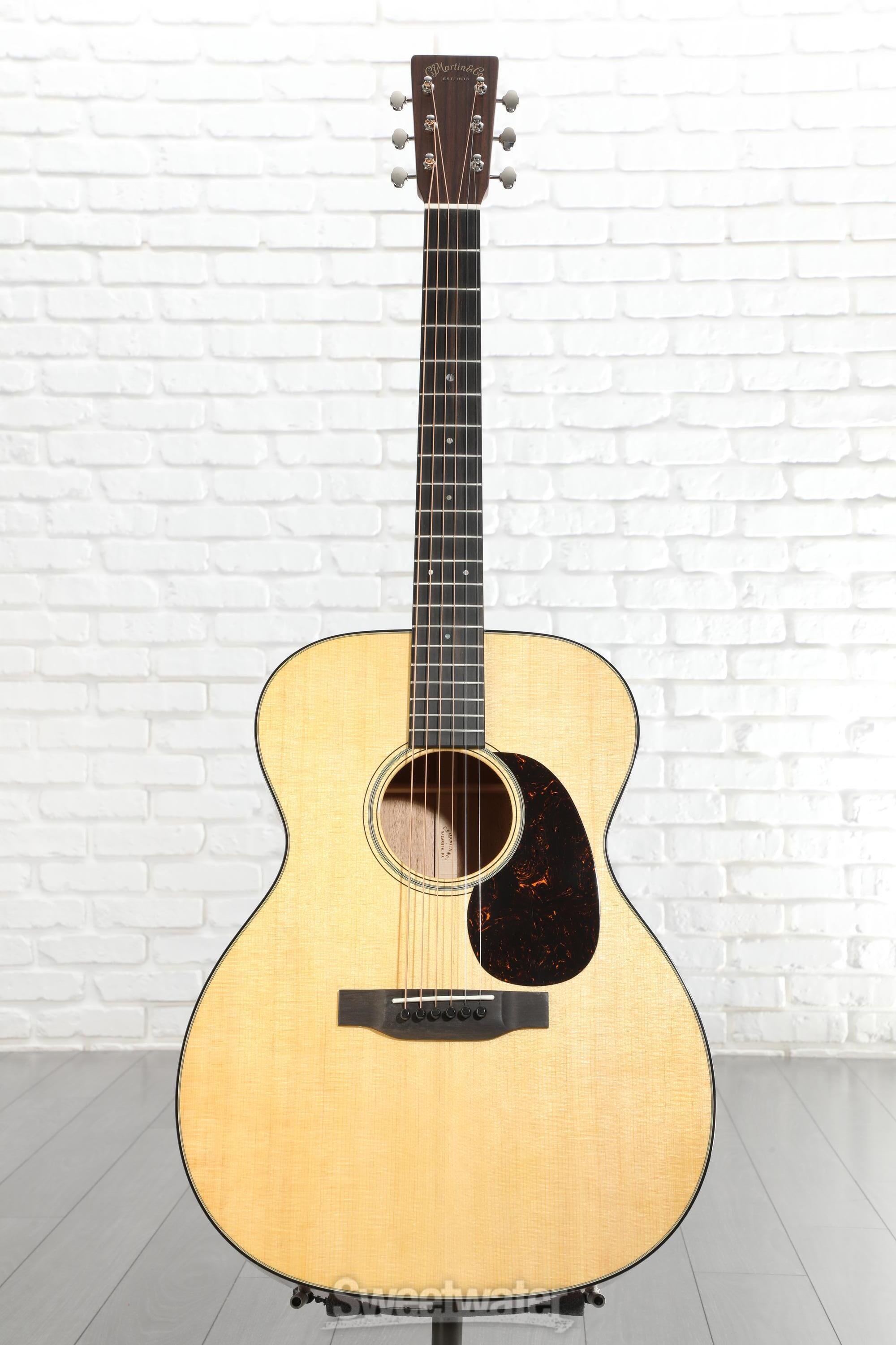 Martin 000-18 Standard Series Acoustic Guitar - Natural with Aging