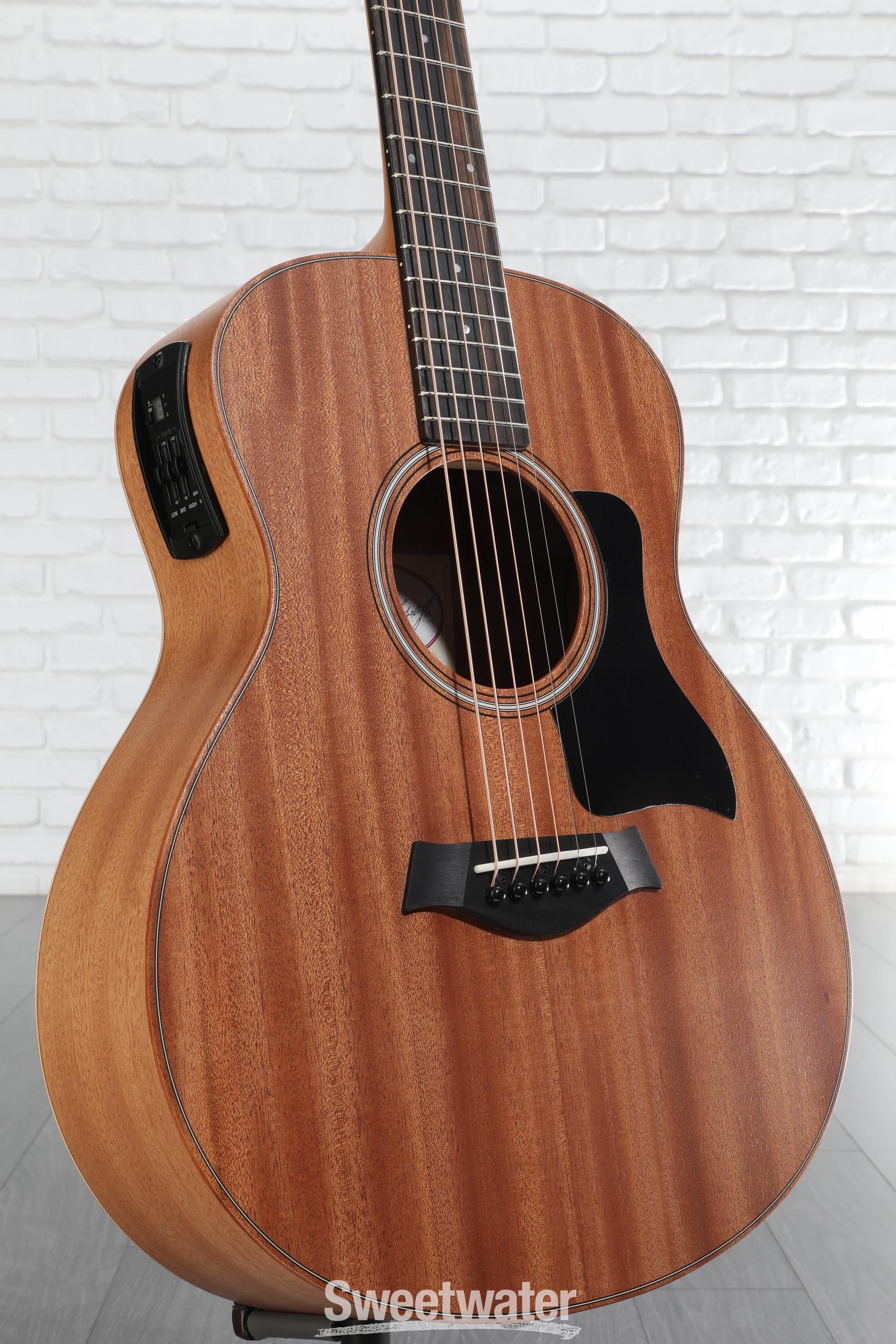 ギター Taylor GS Mini-e Mahogany Taylor GS Mini-e Mahogany Acoustic-Electric Guitar Natural