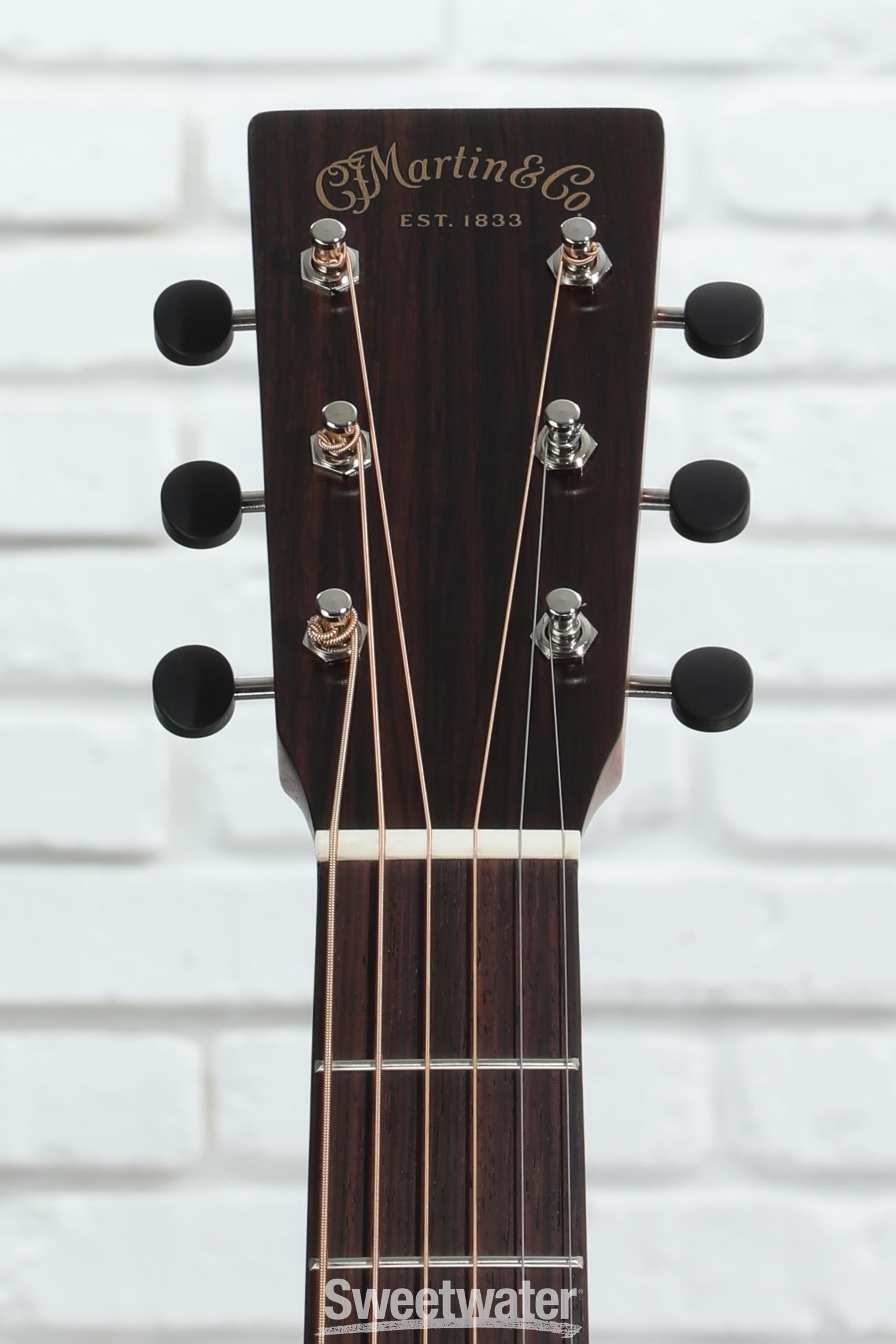 Martin 00-15M Acoustic Guitar - Satin Natural Mahogany