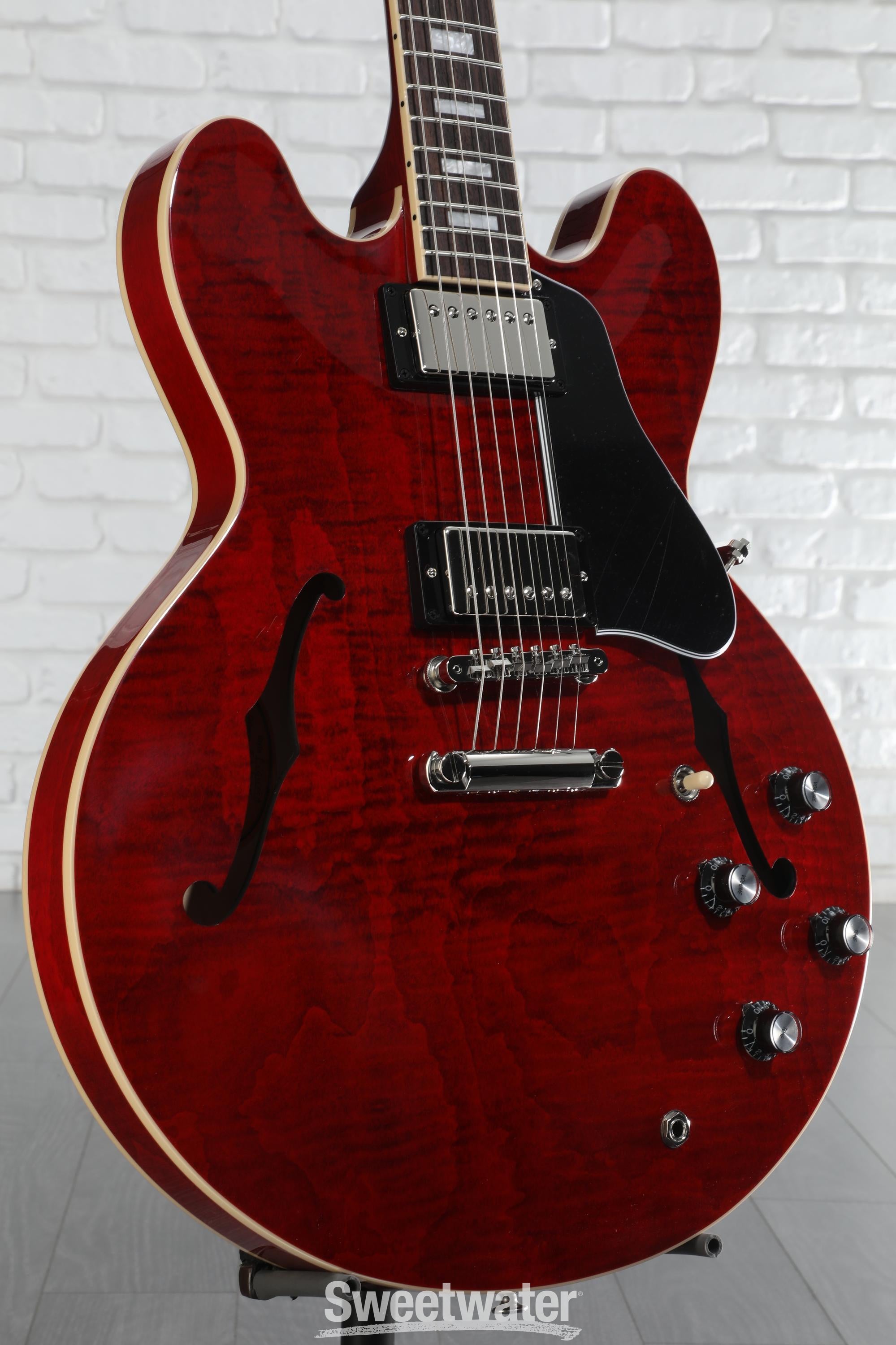 ほぼ未使用Gibson ES-335 60's Cherry 2023 2023 Gibson ES-335 sixties cherry : r/gibson