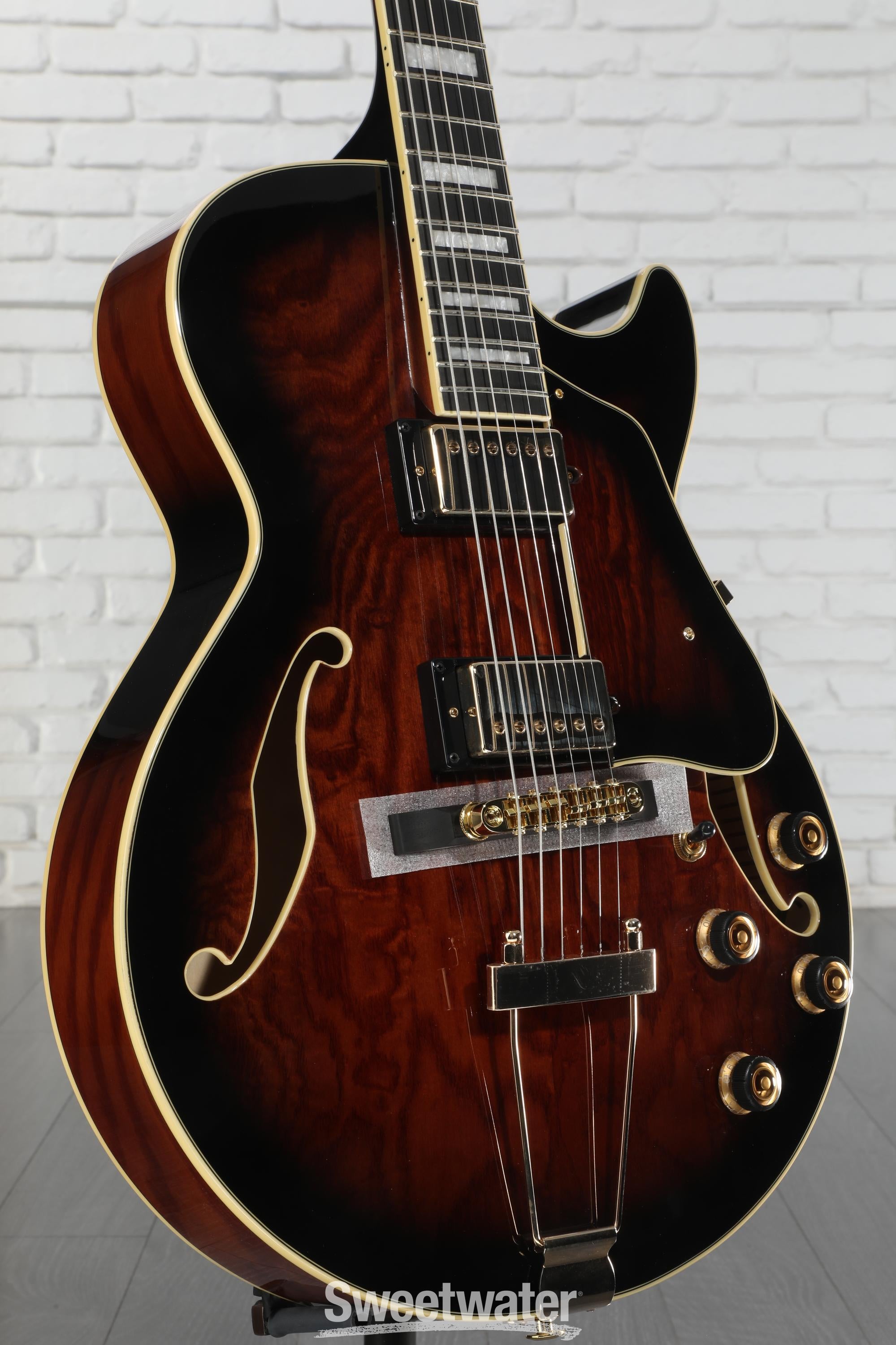Ibanez Artcore Expressionist AG95QA Hollowbody Electric