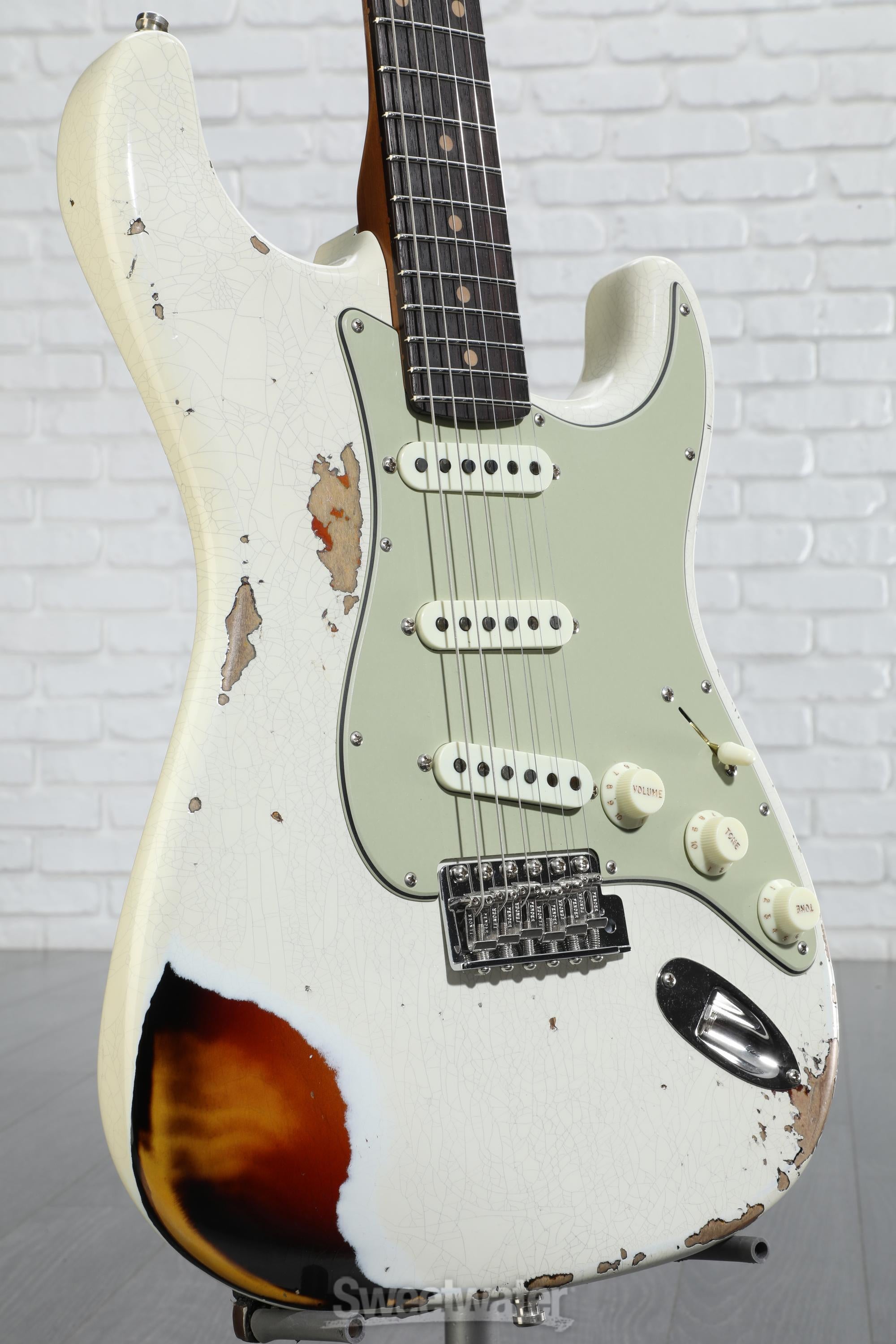 【サイズ交換ＯＫ】 Stratocaster GT11 Shop Custom Fender - 3 over White Olympic ギター
