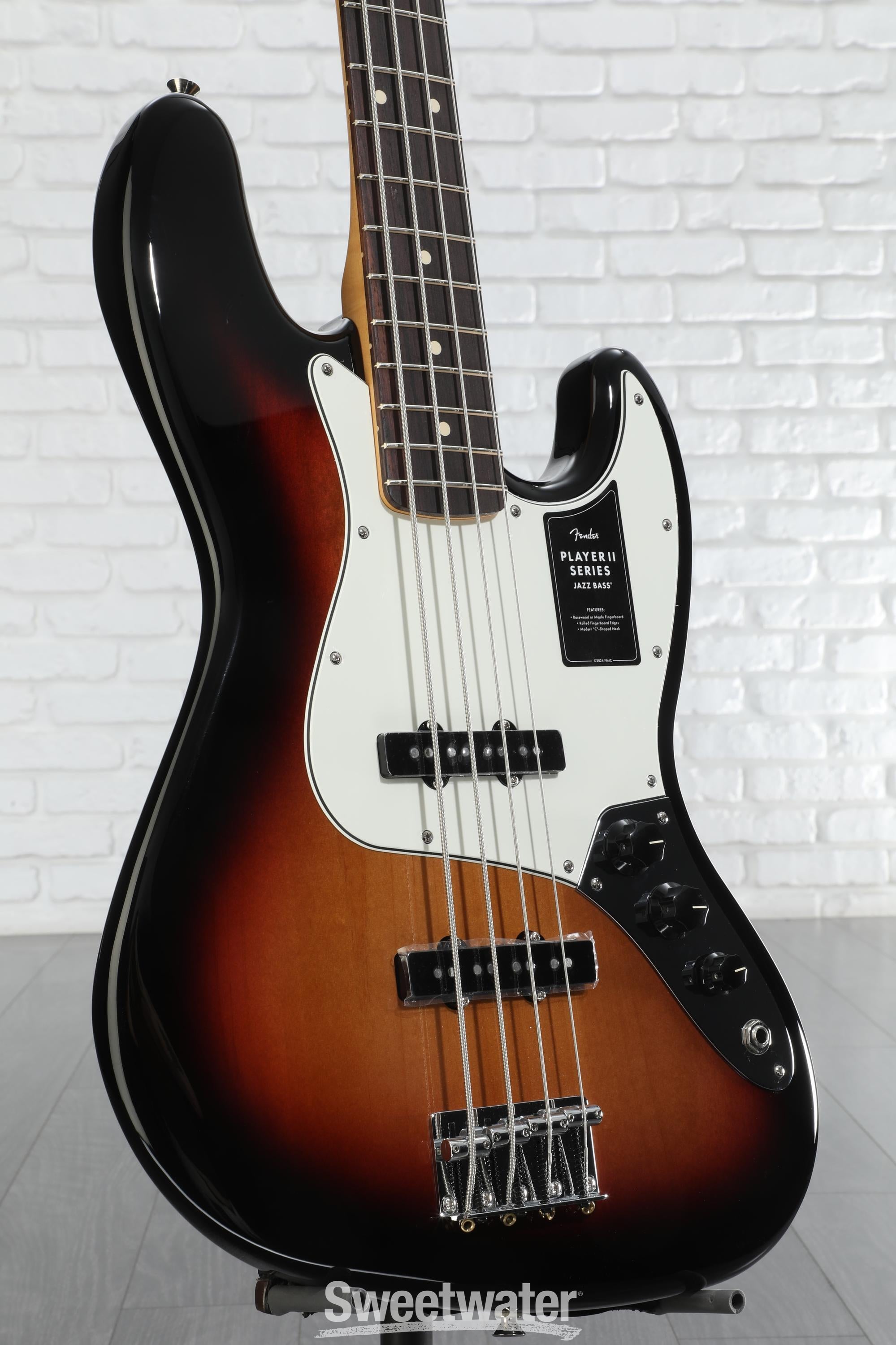 ベース Fender player jazz bass Amazon.com: Fender Player Plus Jazz Bass, 3-Color Sunburst