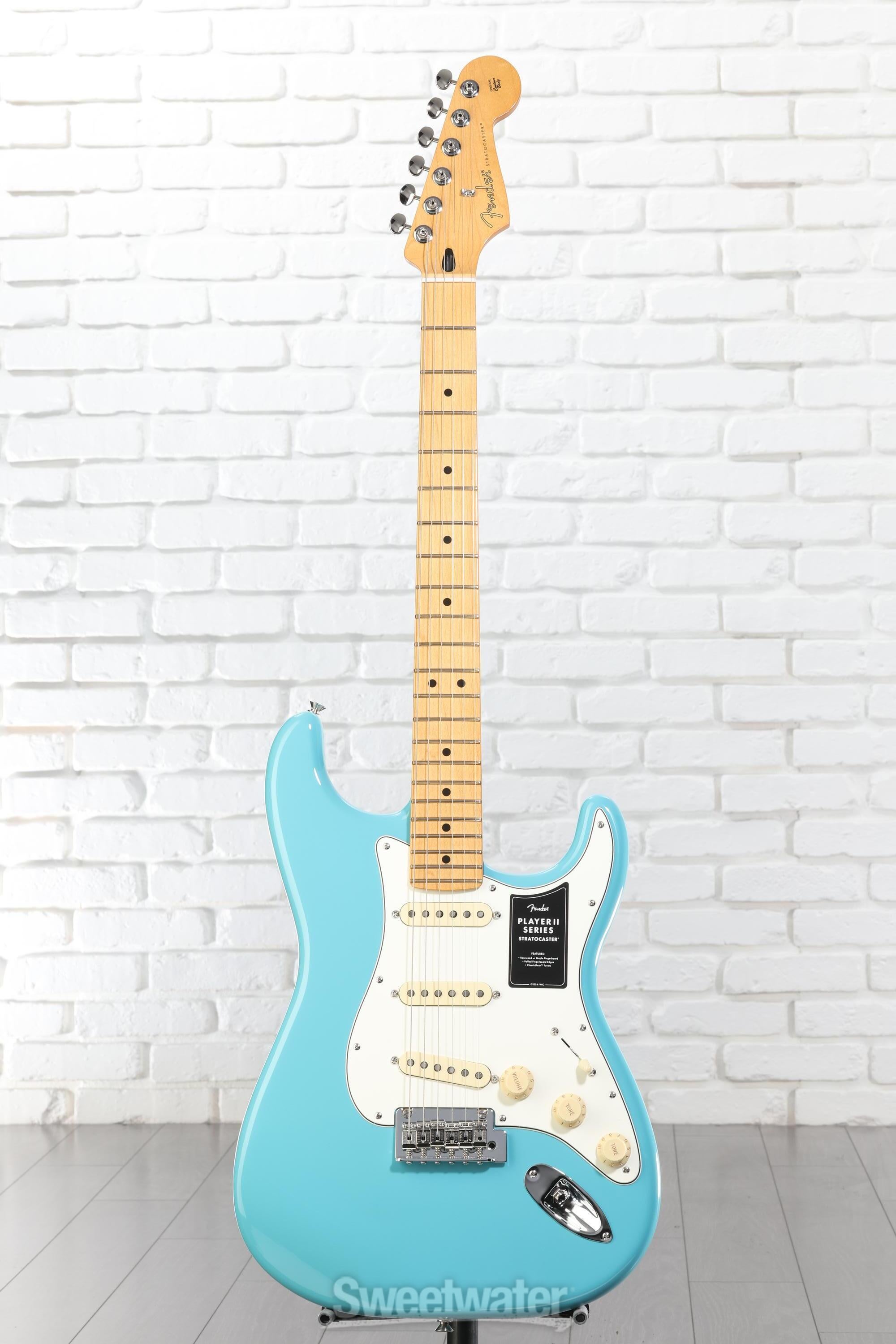 Fender Player II Stratocaster Electric Guitar - Aquatone Blue with