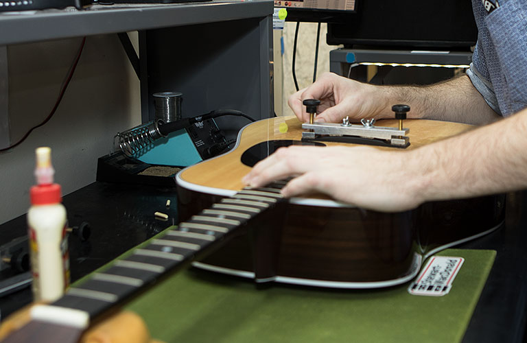 Guitar Repair Shop Sweetwater