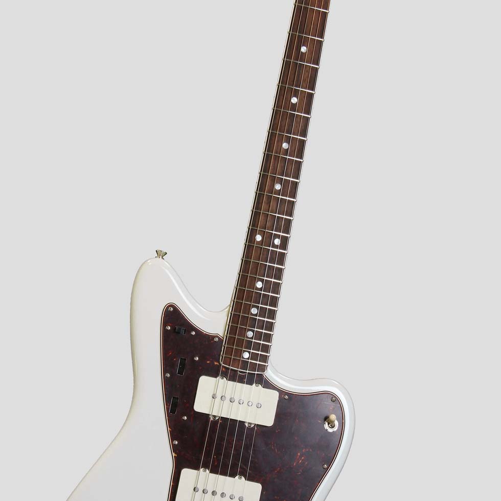 fender offset guitar