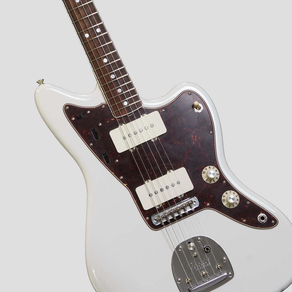 fender offset guitar